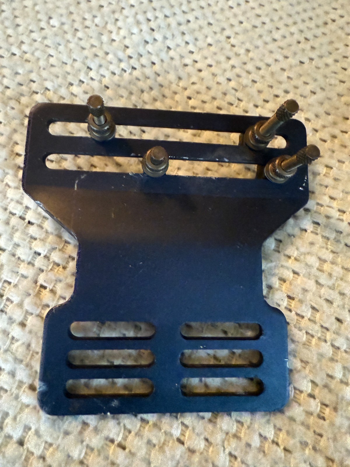 Dual Slot Archery Rest with 4 Pins