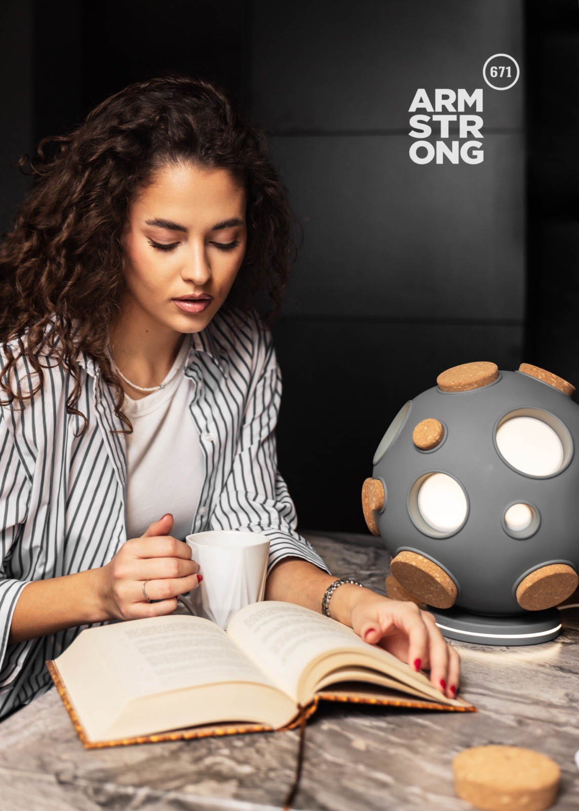 Armstrong 671 Lamp