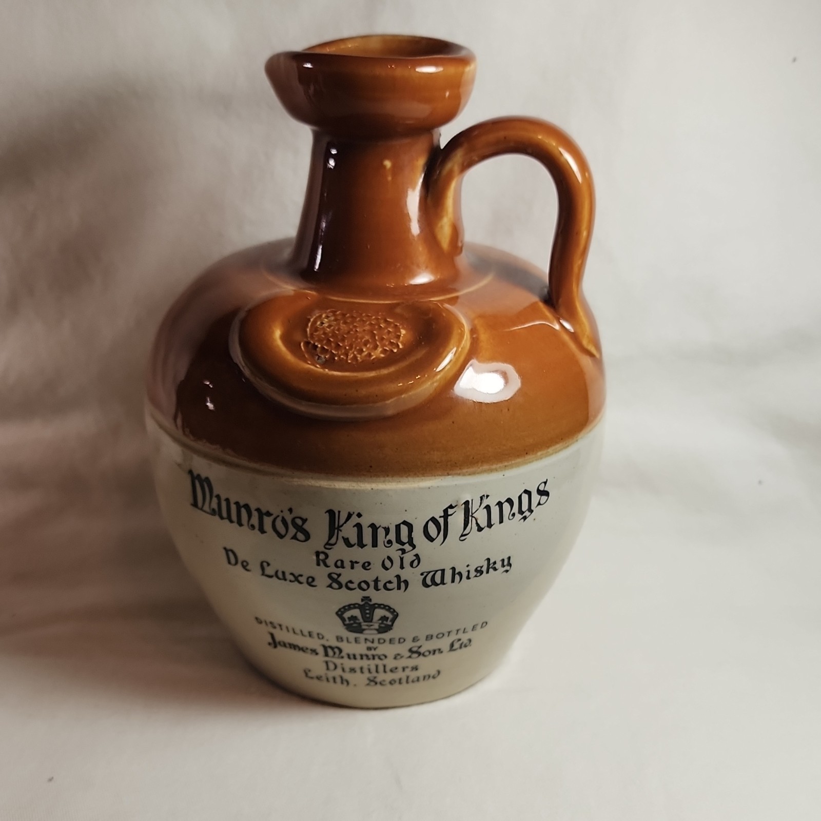 Munro's King of Kings De Luxe Scotch Whisky Ceramic Jug