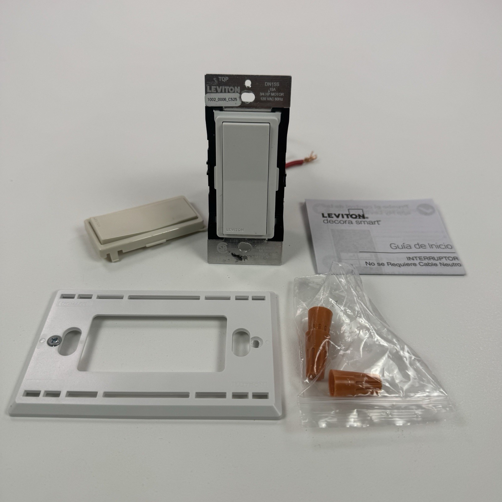 Leviton Decora DN15S Smart Switch R02-DN15S-1RW (No Neutral Wire Required) White