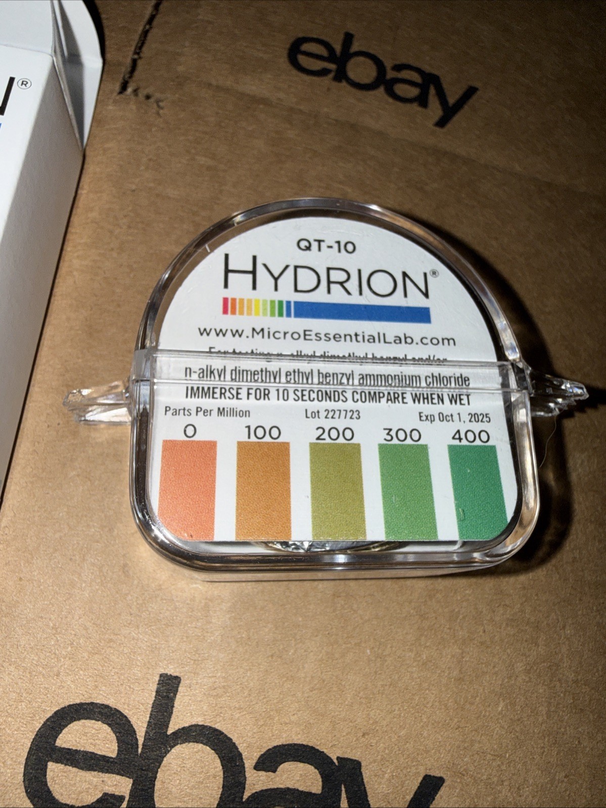 Micro Essential QT-10 Plastic Hydrion Low Range Quat Check Test Paper See Photo