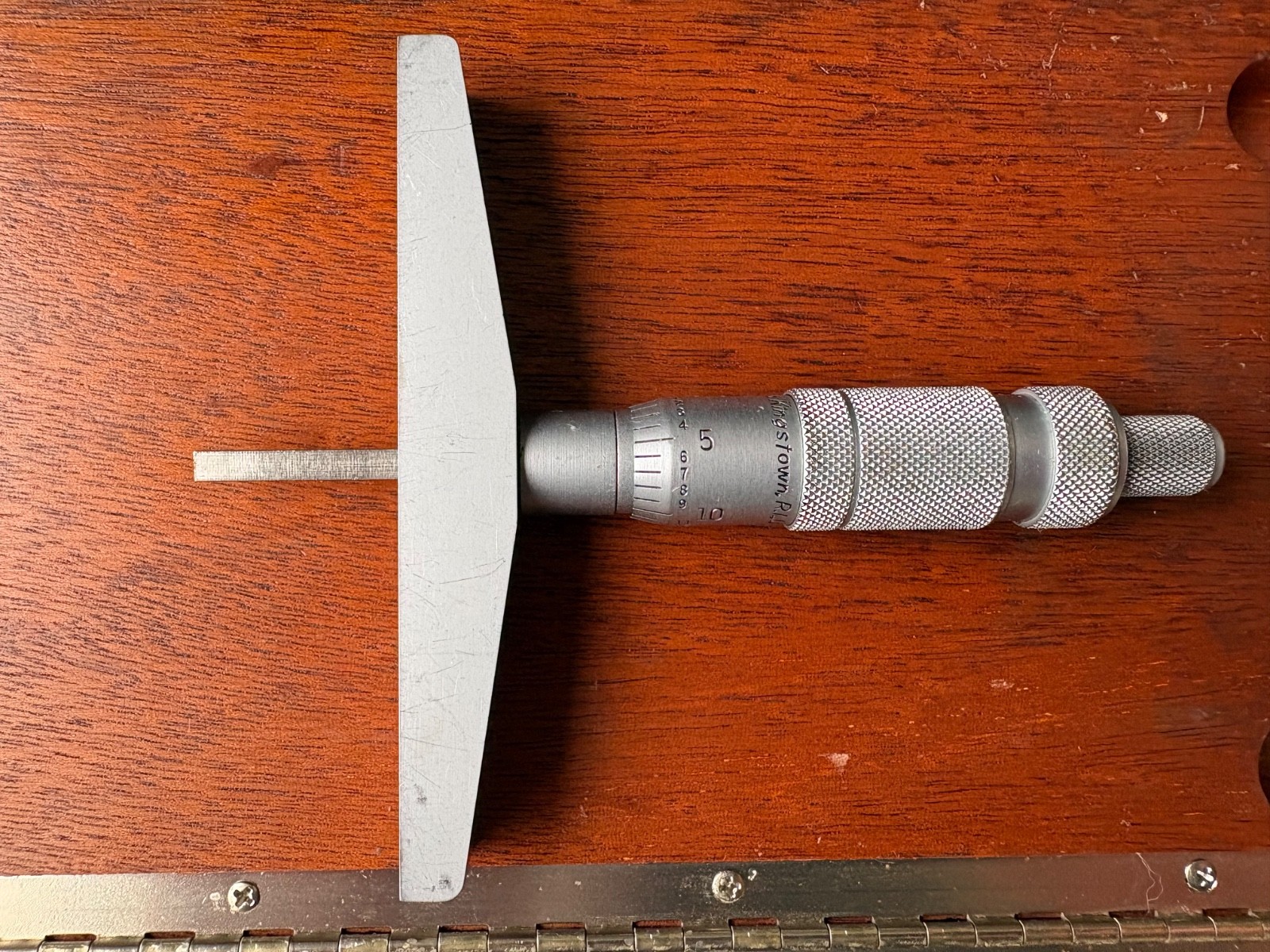 Brown & Sharpe No 406 Depth Mics. (Flat blade type)