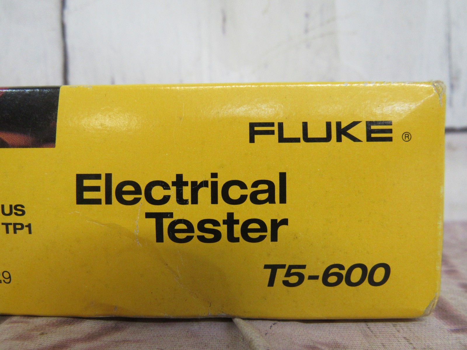 Fluke T5-600 Clamp Meter Continuity Current Electrical Tester