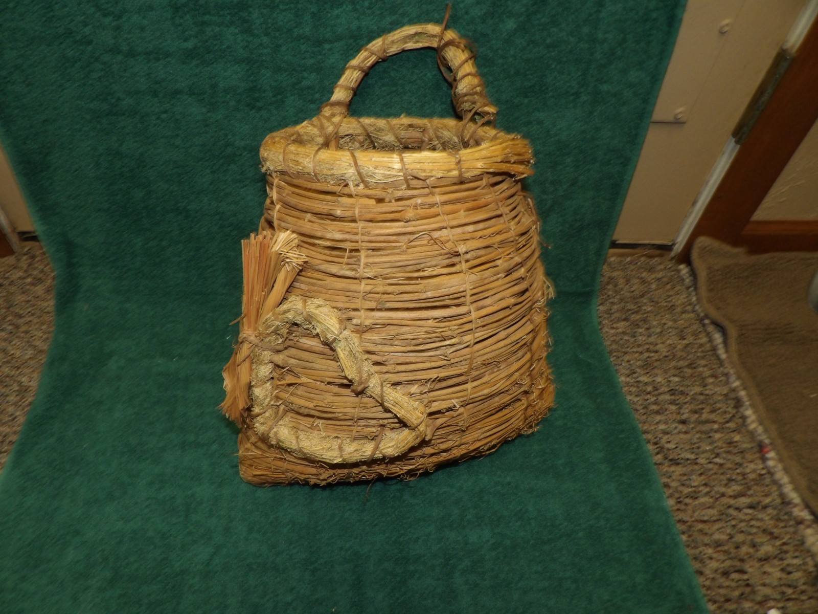 VTG Hand Woven Basket Farmhouse Hanging Wall Door Flower Carry Gather w/Handle