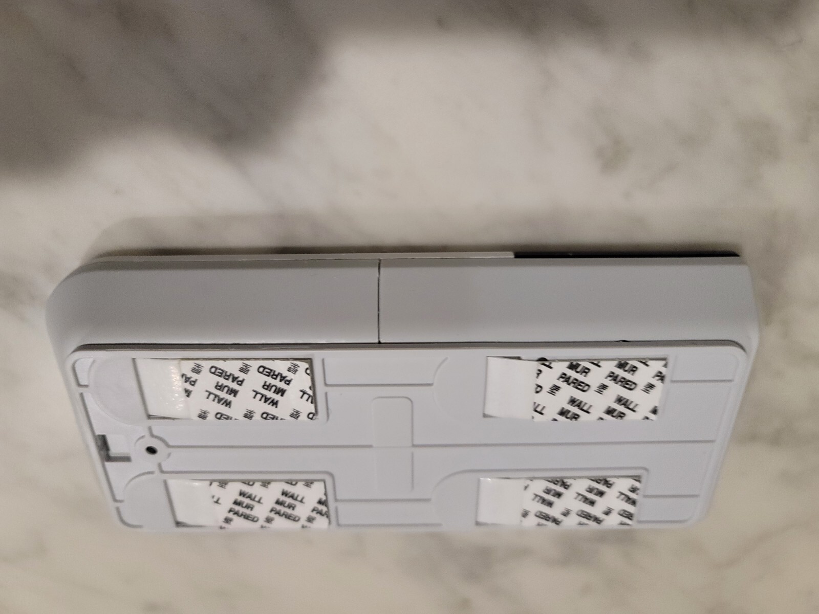 SimpliSafe Wireless Keypad - Touch-to-Wake Technology - Compatible with The Home