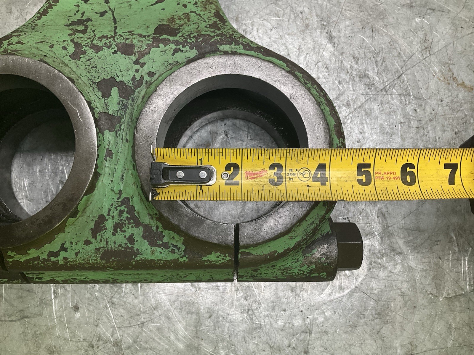 Horizontal Milling Machine Overarm Support
