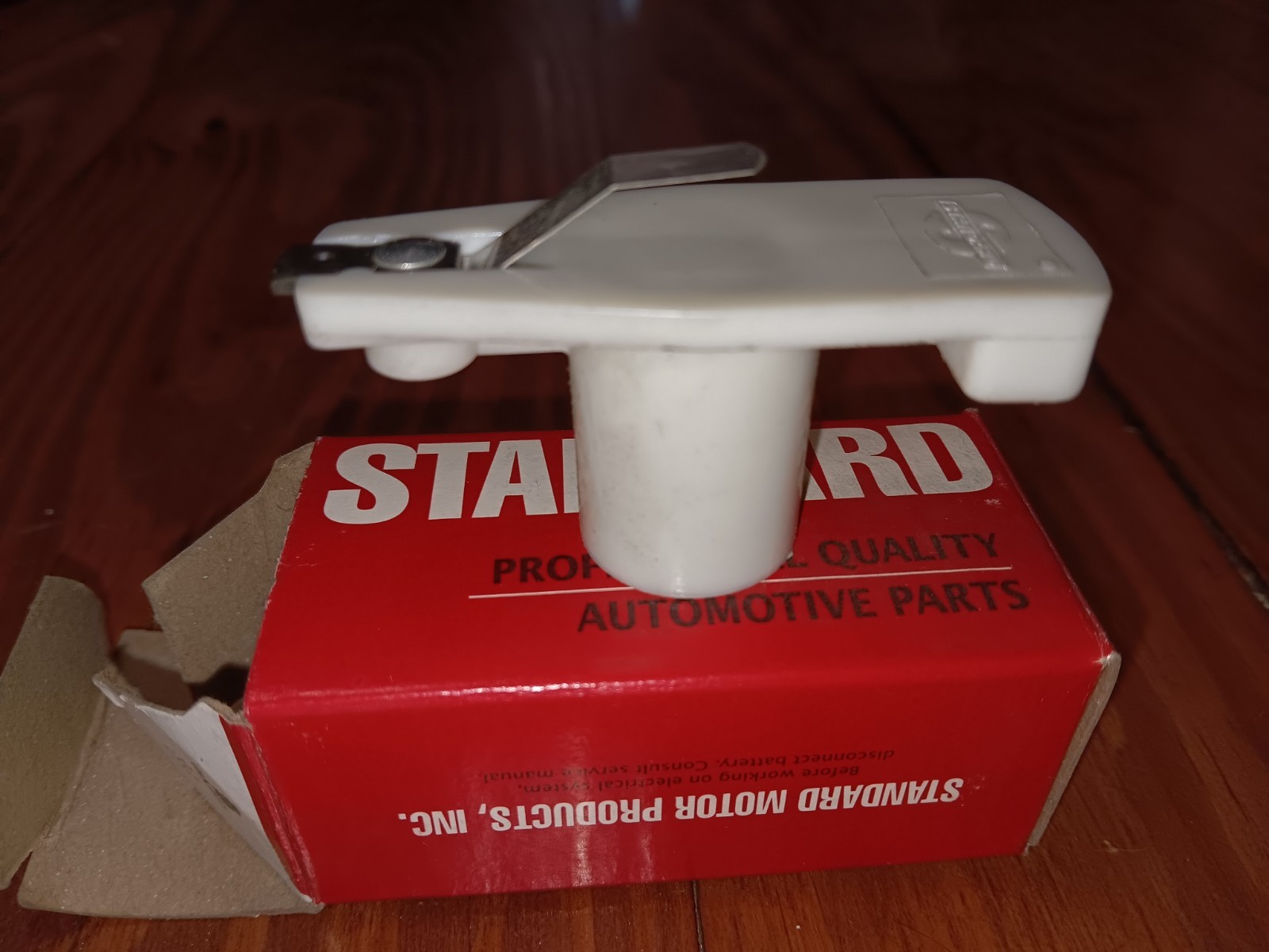 Standard CH303 Distributor Rotor