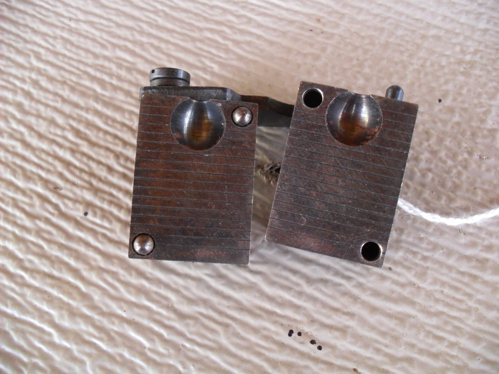 LYMAN .451  SINGLE CAVITY ROUND BALL BULLET MOLD