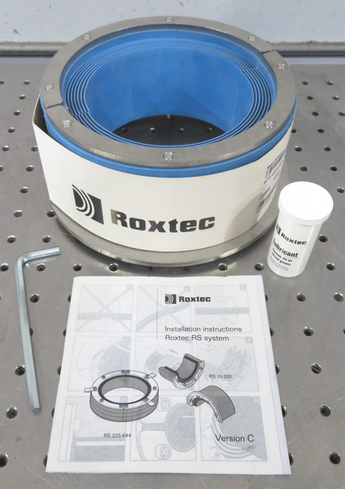 C195292 Roxtec RS 175 AISI 316 WOC Round Entry Seal for 119-145mm Pipe/Cable
