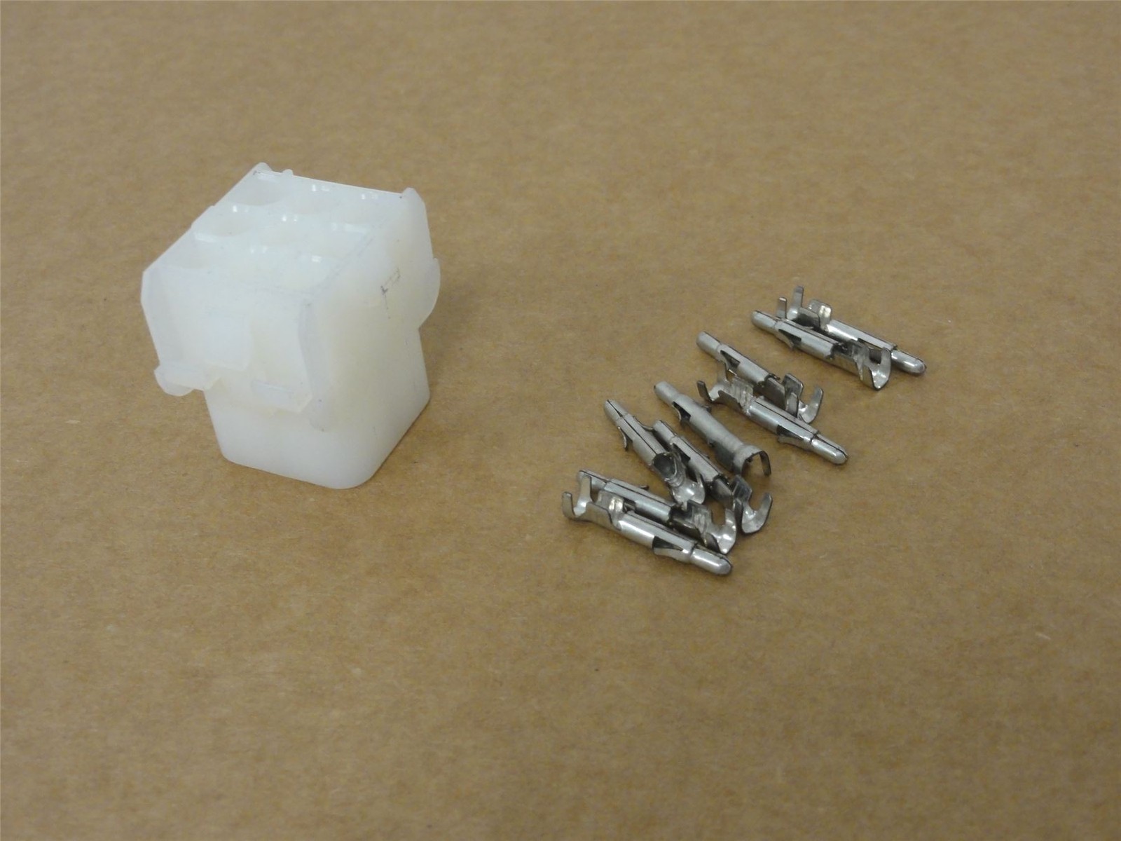 236069 New-No Box; MFG- 122841 Connector Assembly