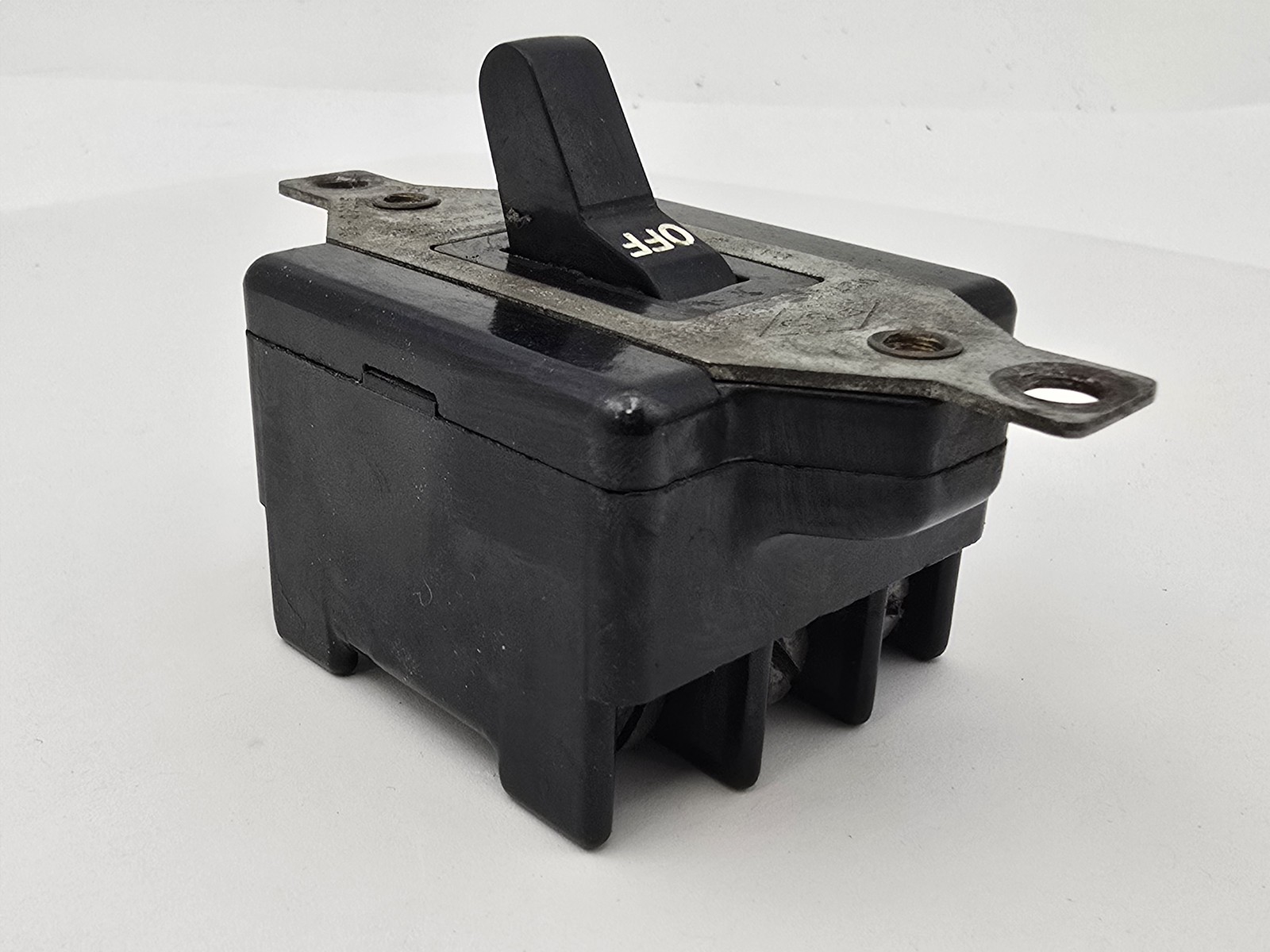 Pass & Seymour Three Phase AC Manual Motor Controller 3P 15A 600V 3PH