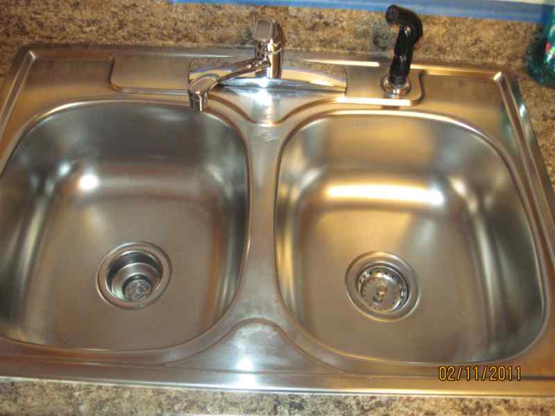Gords Aluminum,Chrome,Stainless,Cleaner-Polish-Sealer 32OZ.Plus 1 Mic FibTowel &