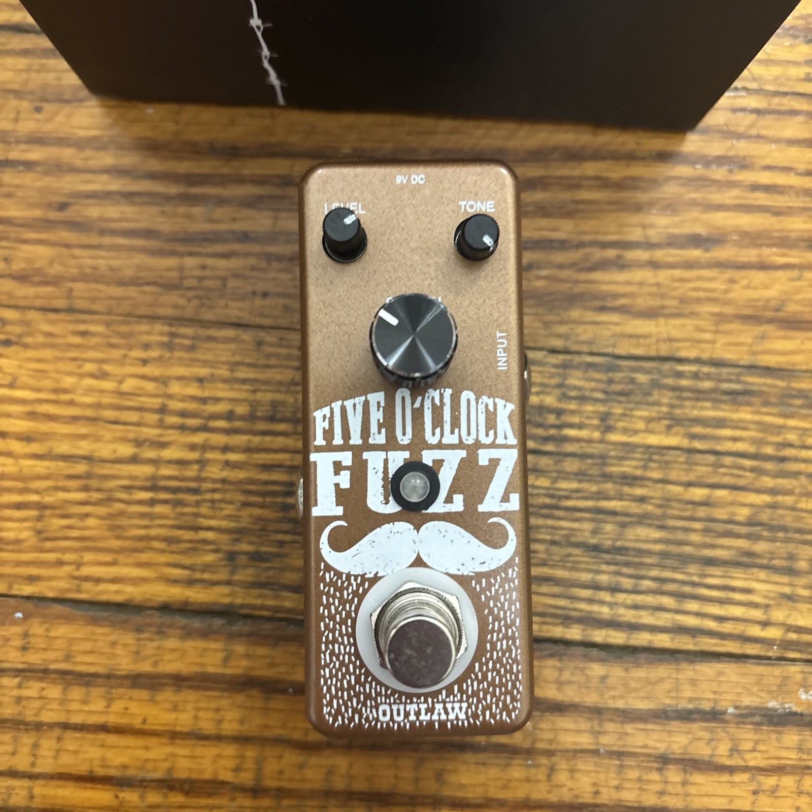 Outlaw Effects Five O'Clock Fuzz Guitar Effect Pedal