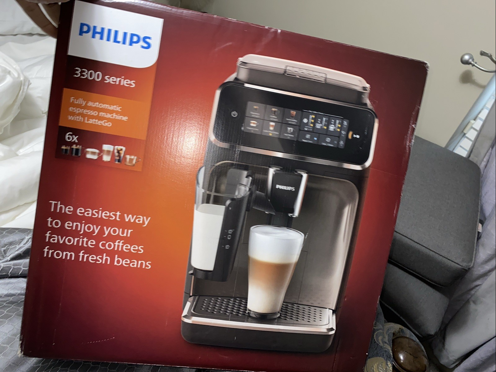 Philips 3300 LatteGo Fully Automatic Espresso Machine, Black Chrome | EP3347/90