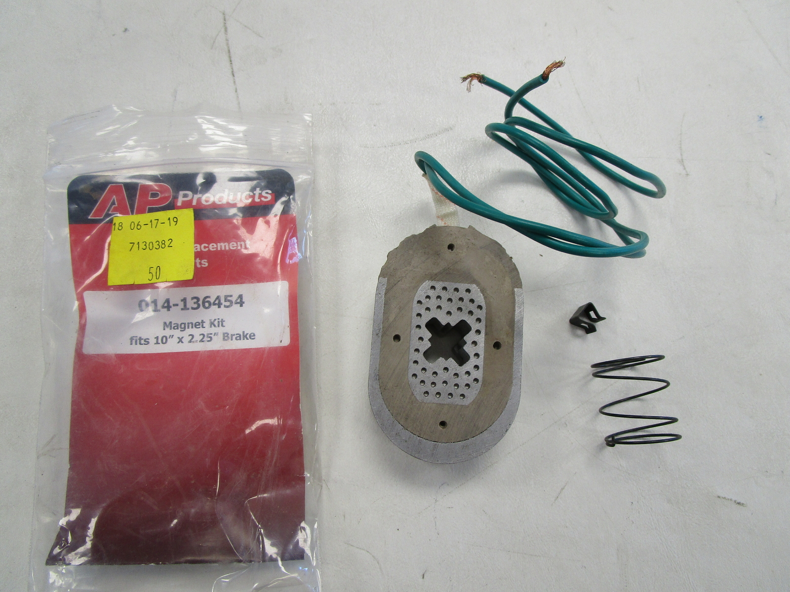 AP PRODUCTS LIPPERT DEXTER MAGNET KIT FOR 10" X 2 1/4" BRAKE 014-136454 BOAT