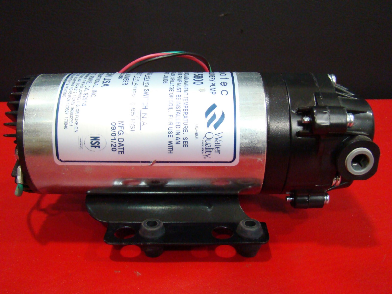 Aquatec DDP 5800 24VDC 1.4 GPM 65 PSI Delivery Pump 3.5A 78399-987 5853-8V12-T73