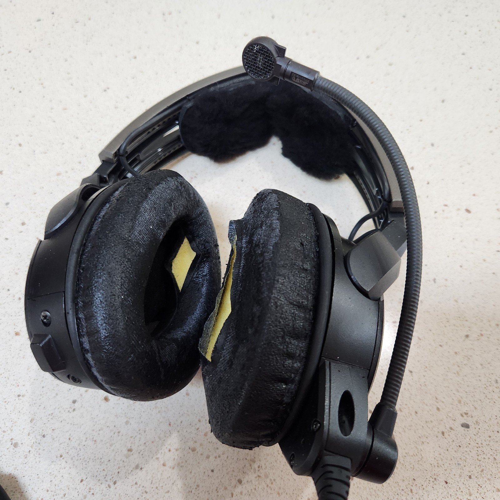 Bose A20 ANR Aviation Headset Dual GA Plug No Bluetooth