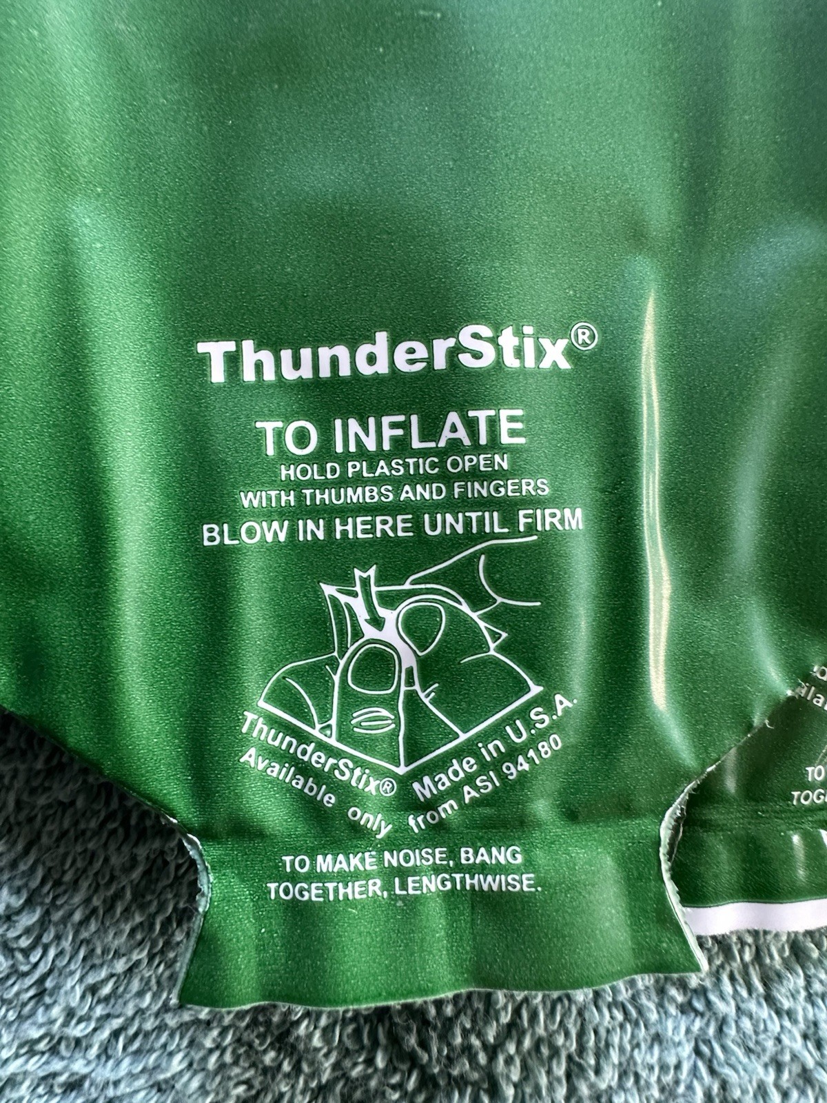 Publix Thunder Sticks