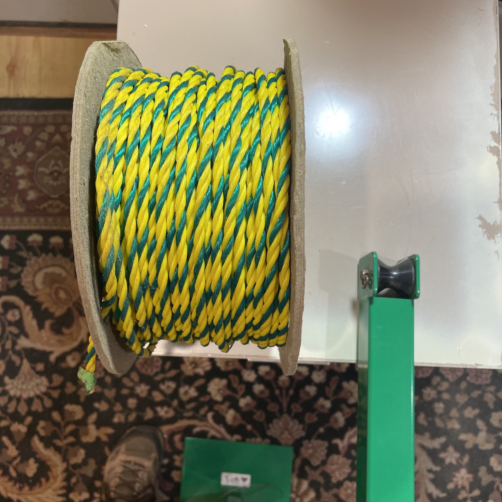 Greenlee 412 250’ 1/4 Poly Pro Rope 1130 LBS Pulling Capacity