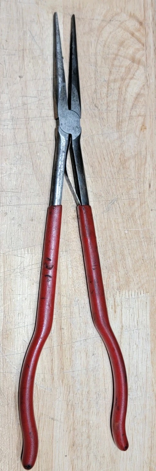 Snap-on Tools USA 915CP 15" Extra Long Neck Needle Nose Pliers Red Grip Snapon