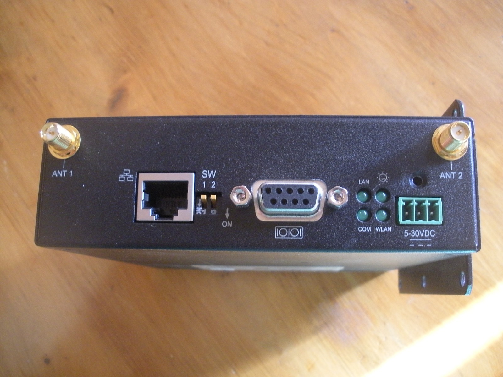 CONTEC FXR2000-G Wired/Wireless LAN