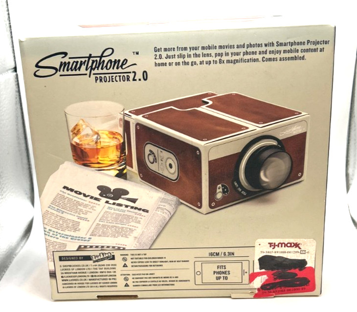 Smartphone Projector 2.0 Home Theater Turn Your Phone Into A Projector!