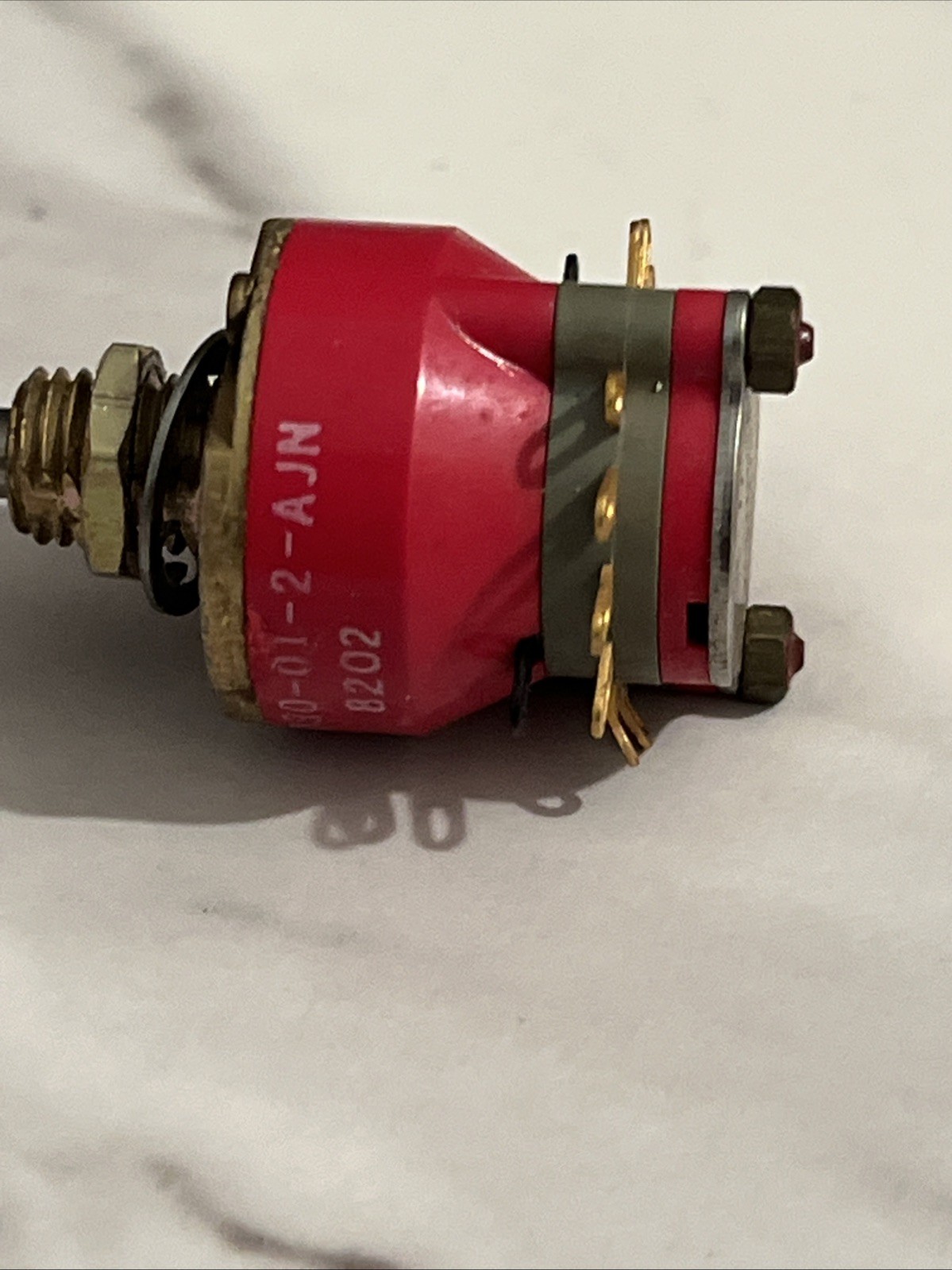 Grayhill Rotary Switch Panel Mount Electronic Component 71AD30-01-2-AJN 8202