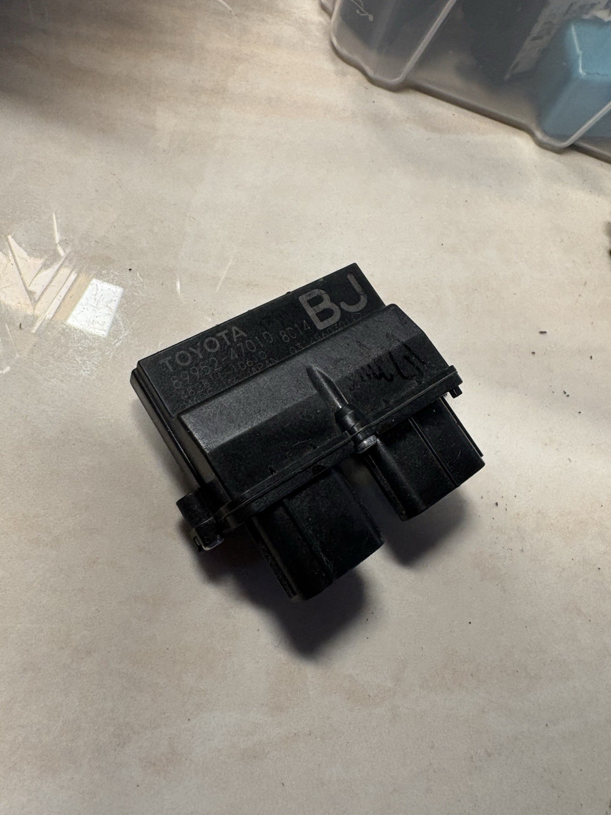 2016 TOYOTA PRIUS FRONT PASSENGER SEAT OCCUPANCY SENSOR 89952-47010 OEM 17 18 19