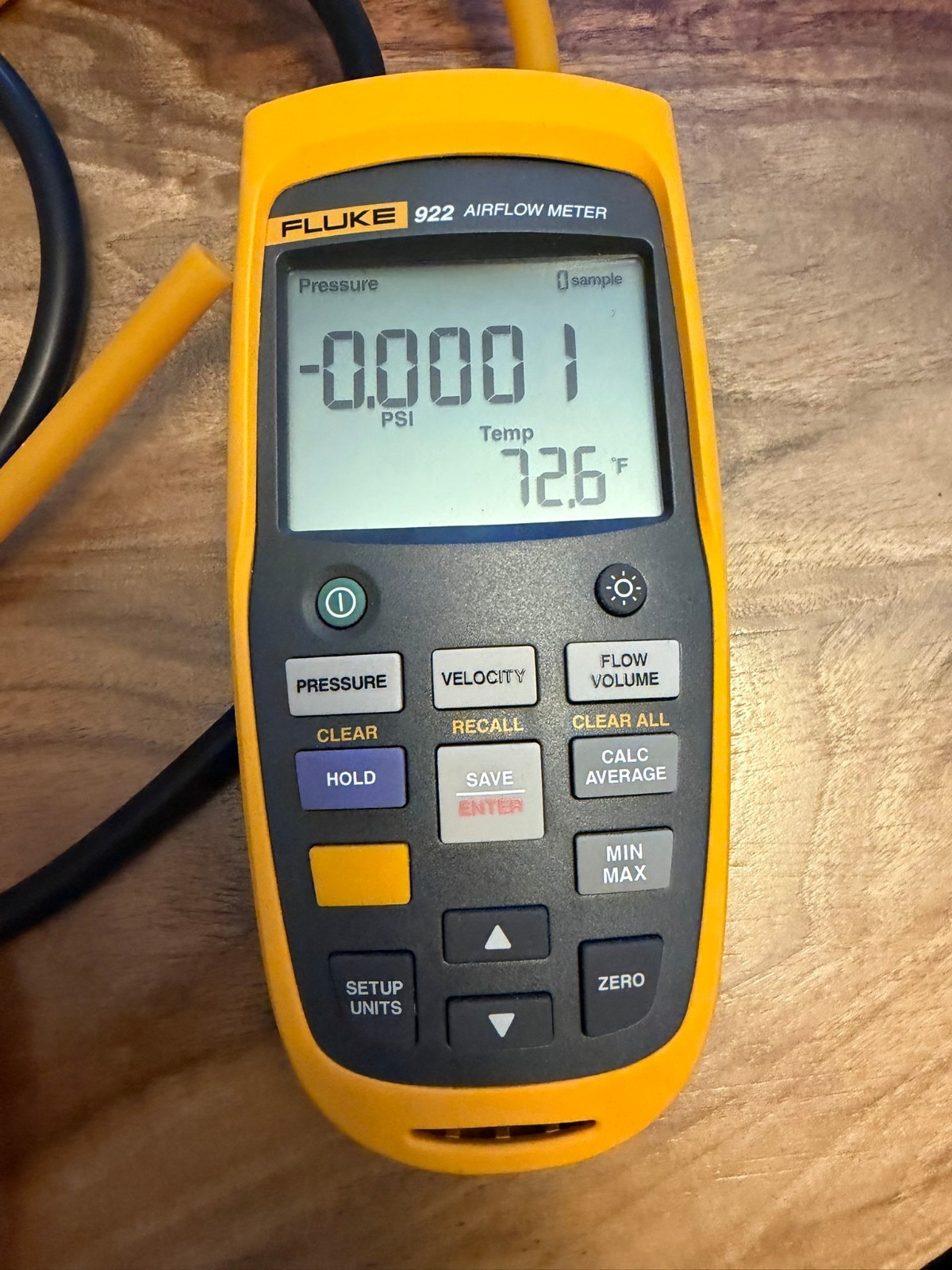 Fluke 922 Airflow Meter/Micromanometer Air Pressure Velocity Volume Temperature