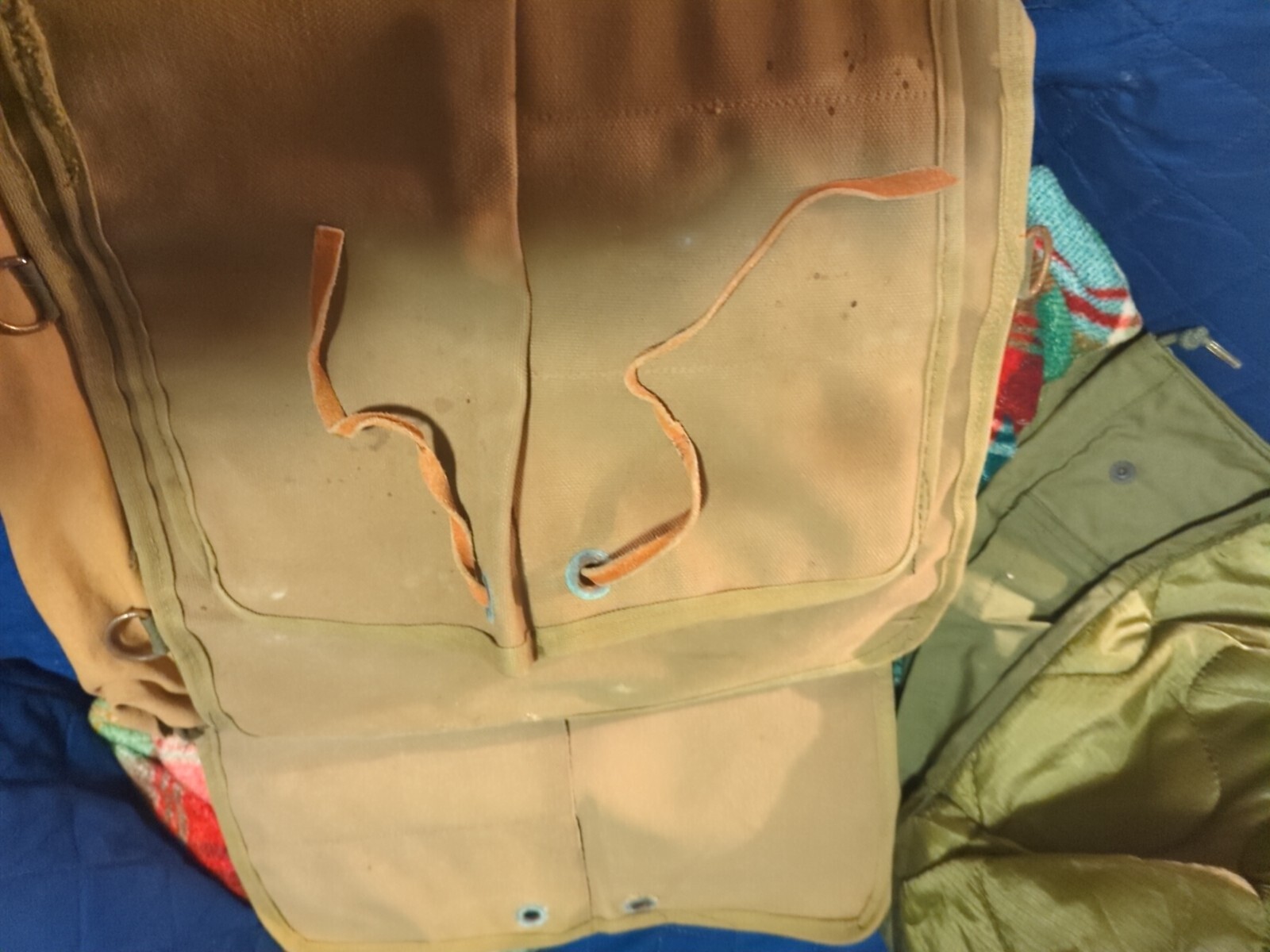 Vintage US Military Bag Roll Tool D-1888 Distressed Pack Gear Case Backpack