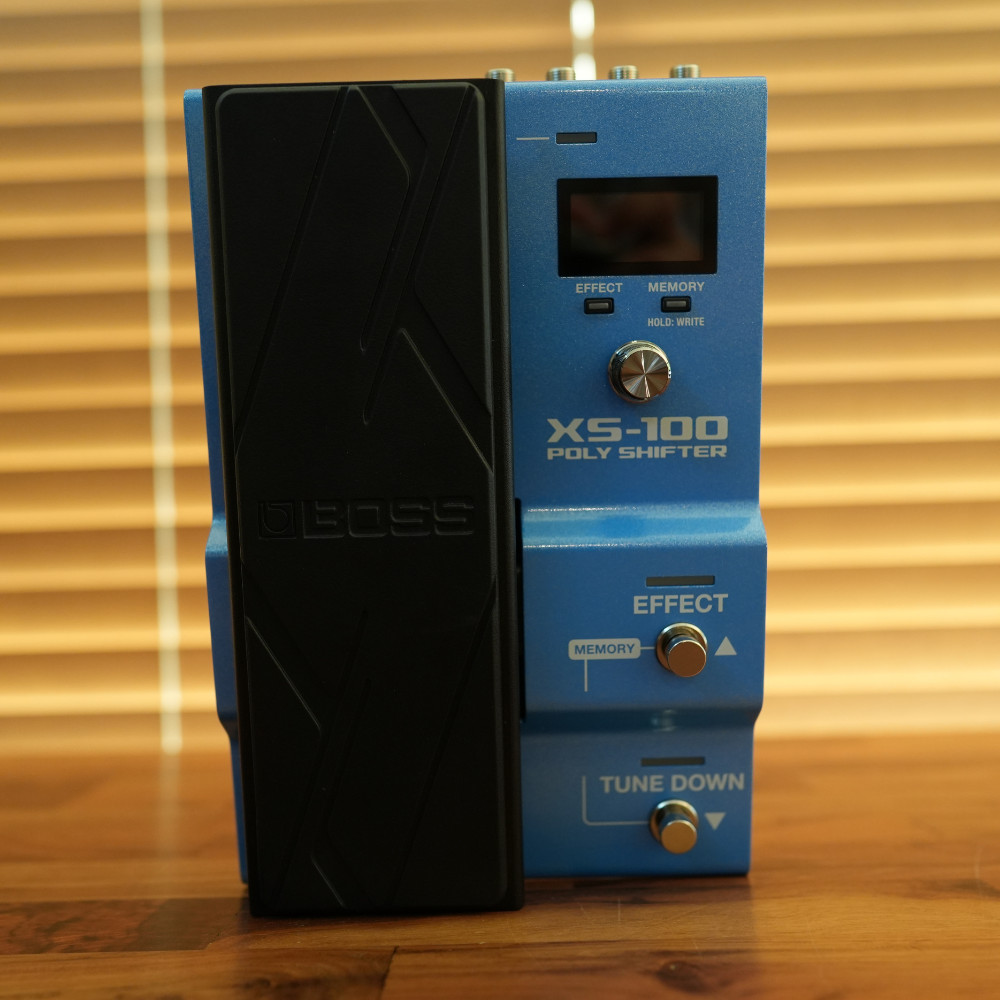 BOSS XS-100 POLY SHIFTER Guitar Effects Pedal