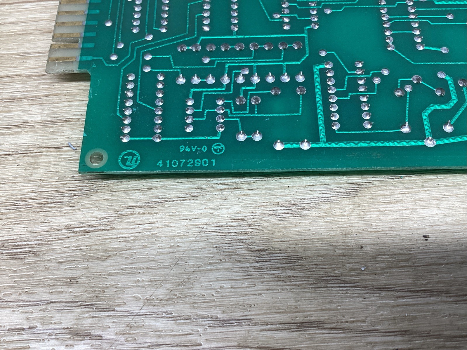 Universal Instruments Display Driver 3 - 41073001 REV. A PCB #814L25