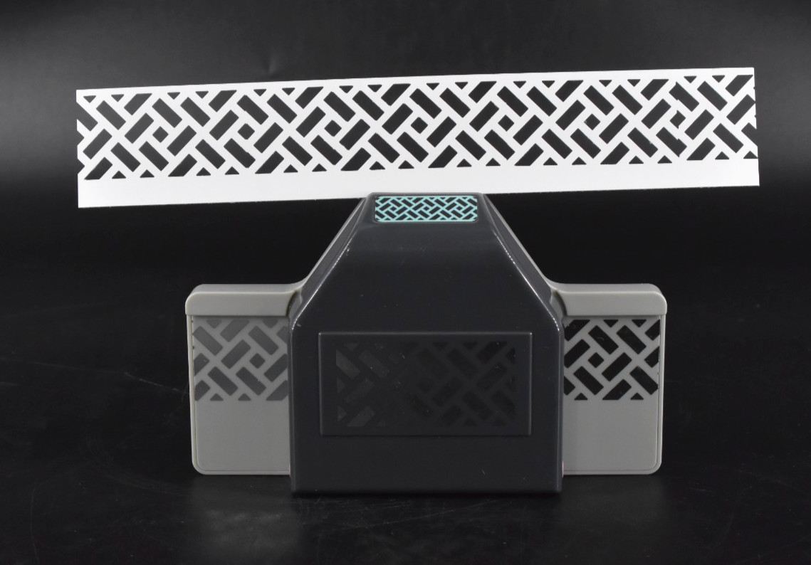 EK Success Deep Edge Chain Border Paper Punch Brick Pattern Slim Edge