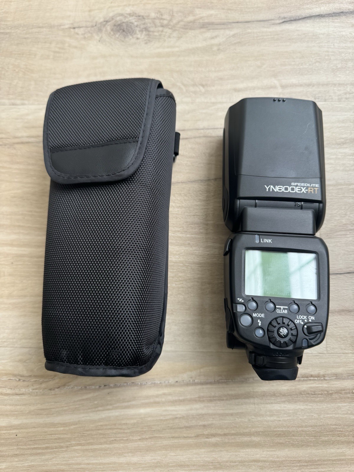 Yongnuo Speedlite YN600EX-RT Wireless Flash For Canon TTL  With Case