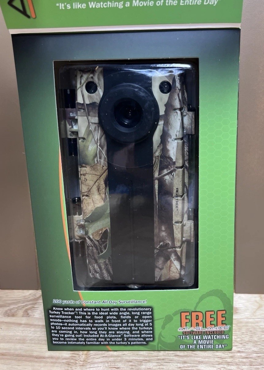 Primos Hunting TURKEY TRACKER Scouting Camera (# 63071) w/ Wide Angle Time Lapse