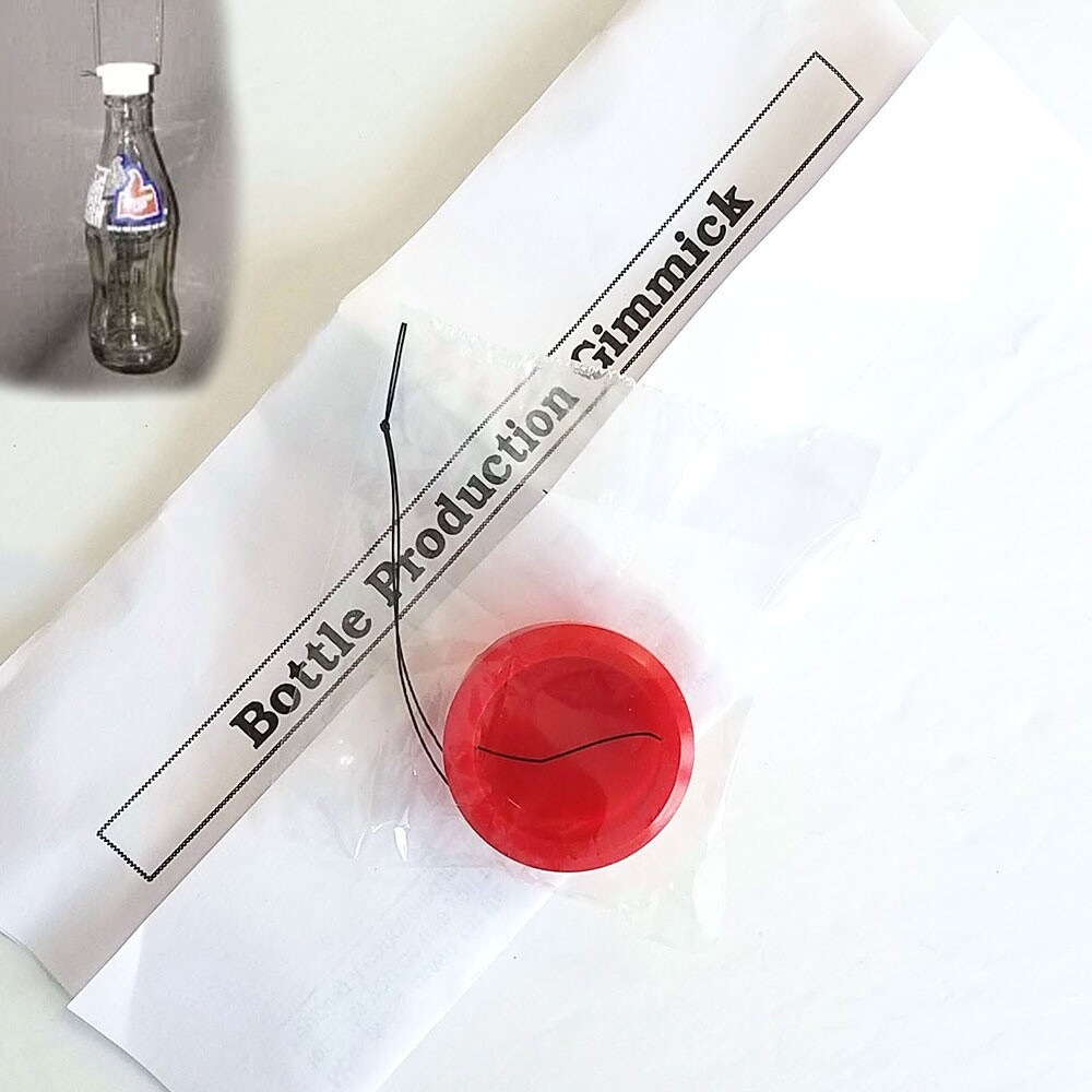 APPEARING BOTTLE PRODUCTION GIMMICK Silk Magic Trick Beer Plastic Cap Loop Soda