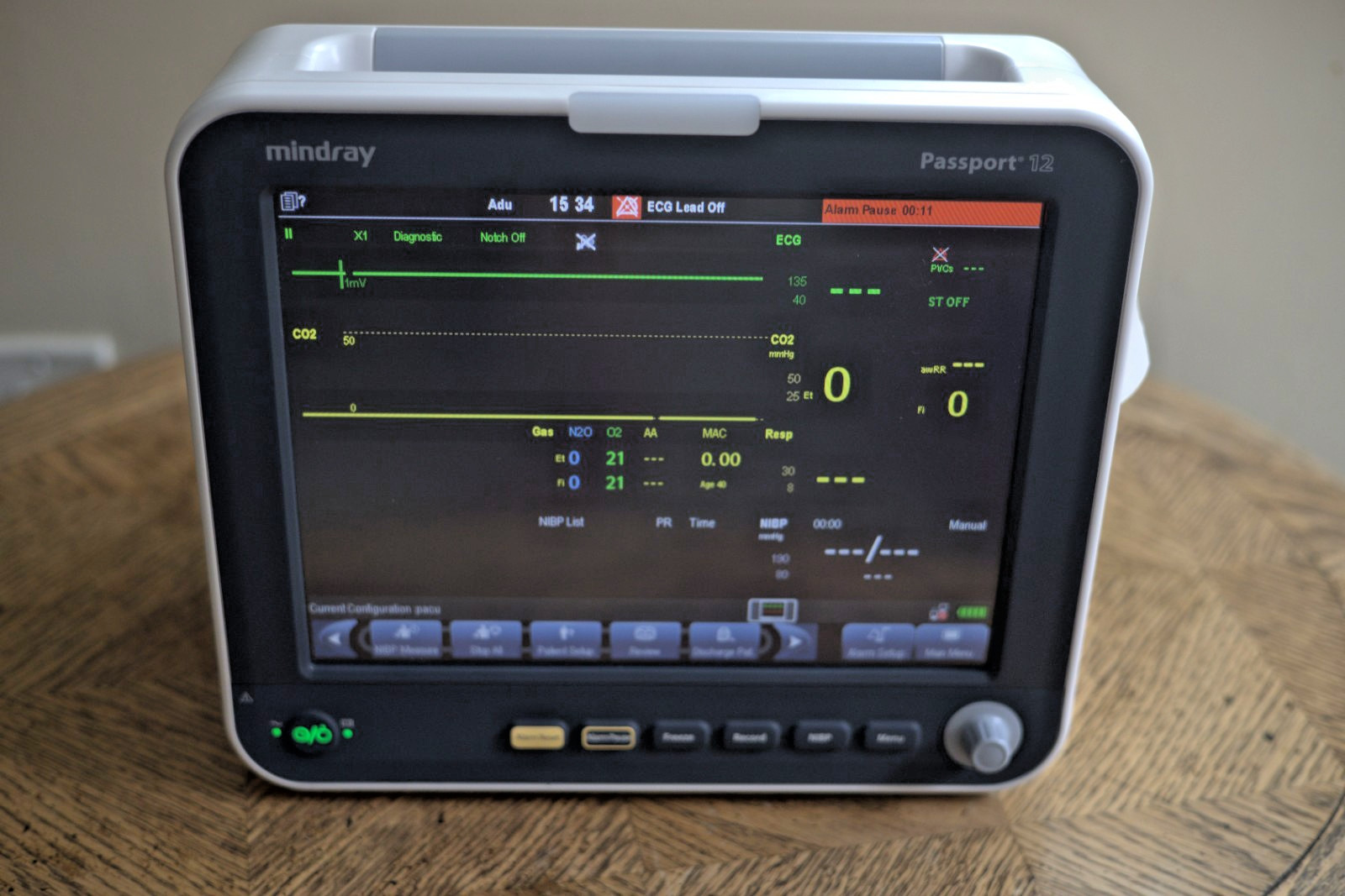 Mindray Passport 12 w/ AG Module (5 Agent) - Masimo Spo2 + ECG + NIBP + PRINTER