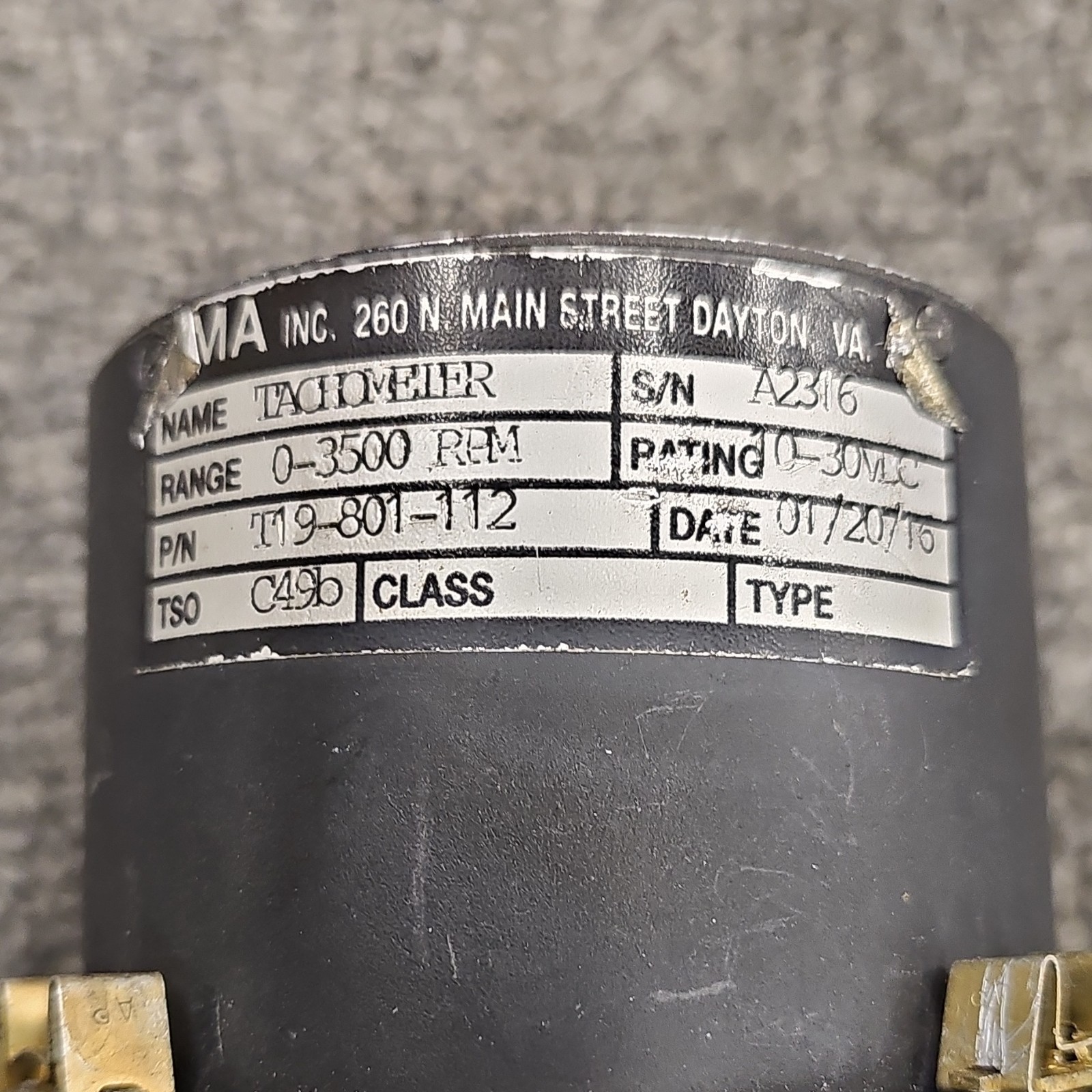Piper UMA Tachometer Pn T19-801-112