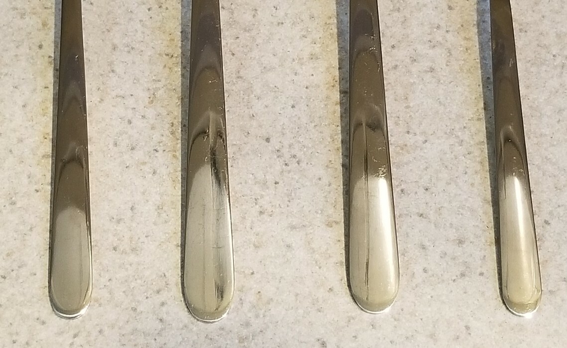 IKEA STAINLESS FLATWARE BILDAD 4 PIECE SETTING EXCELLENT CONDITION!