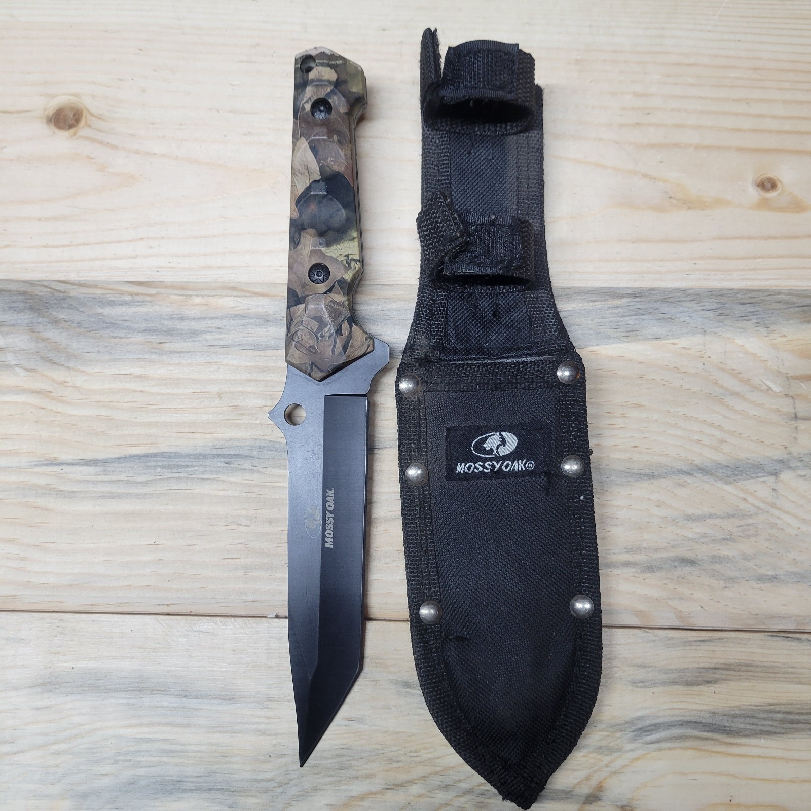 MOSSY OAK Fixed Blade Tanto Hunting Knife Full Tang Camo Handle & Sheath