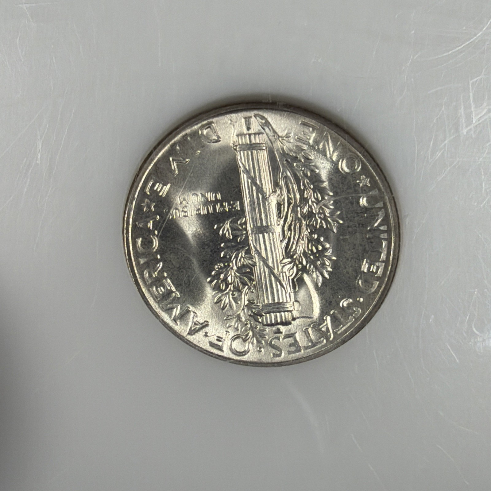 1945 Mercury Dime 10C NGC MS65