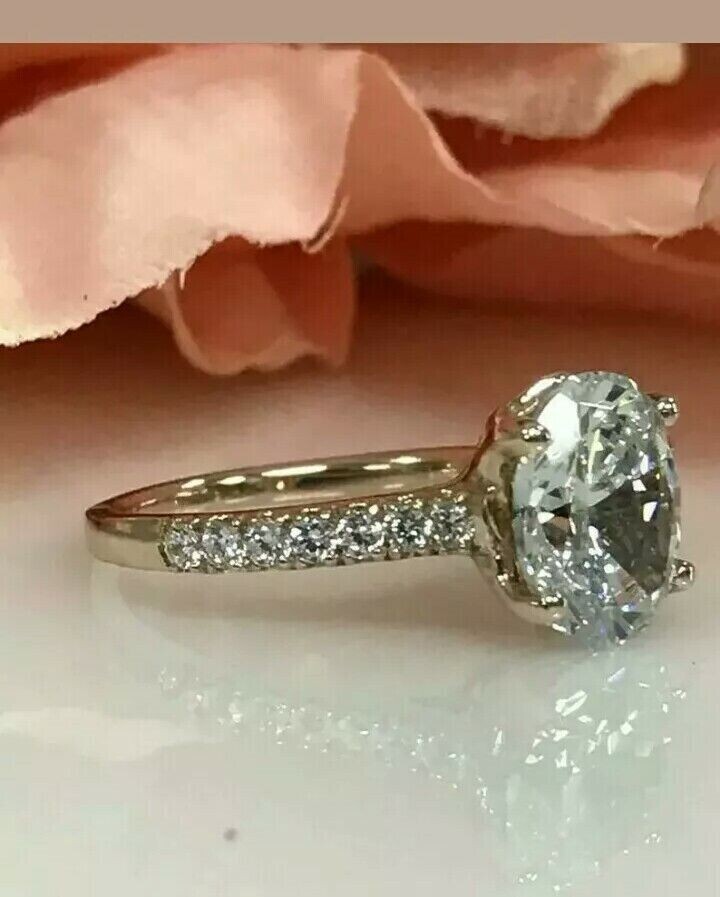 Lab-Created 3.20 Ct Round Cut White Diamond Wedding Ring 925 Sterling Silver