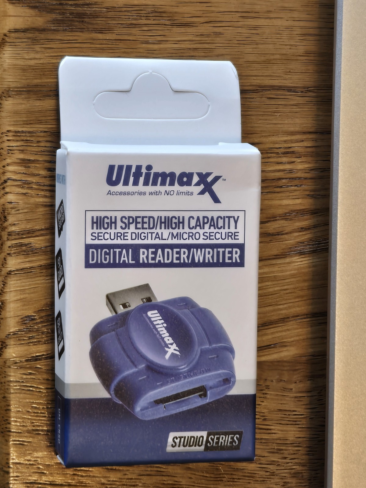 Ultimaxx - High Speed/High Capacity Digital Reader/Writer - Studio Series
