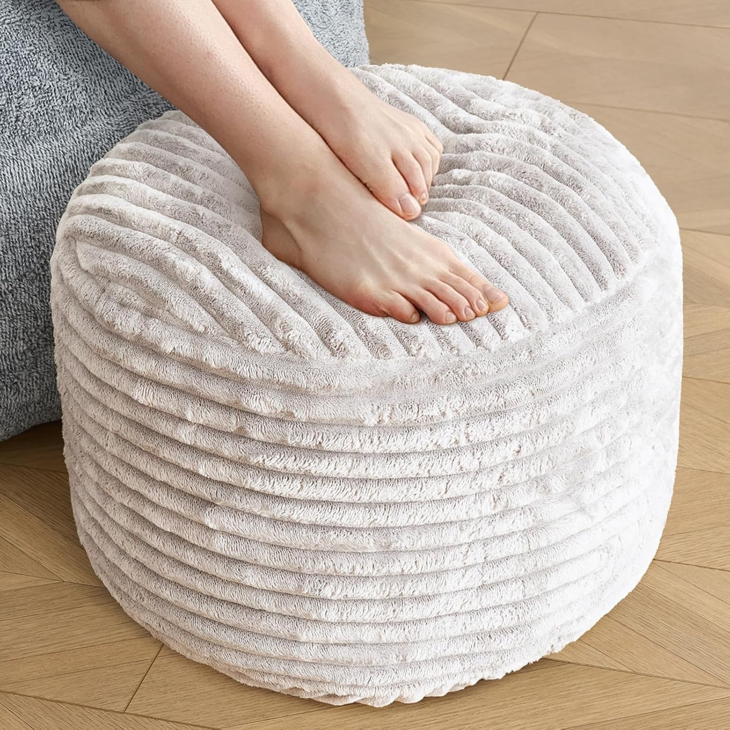 SHOUREN Round Pouf Ottoman Corduroy Foot Rest Fluffy Storage 20x15in Beige