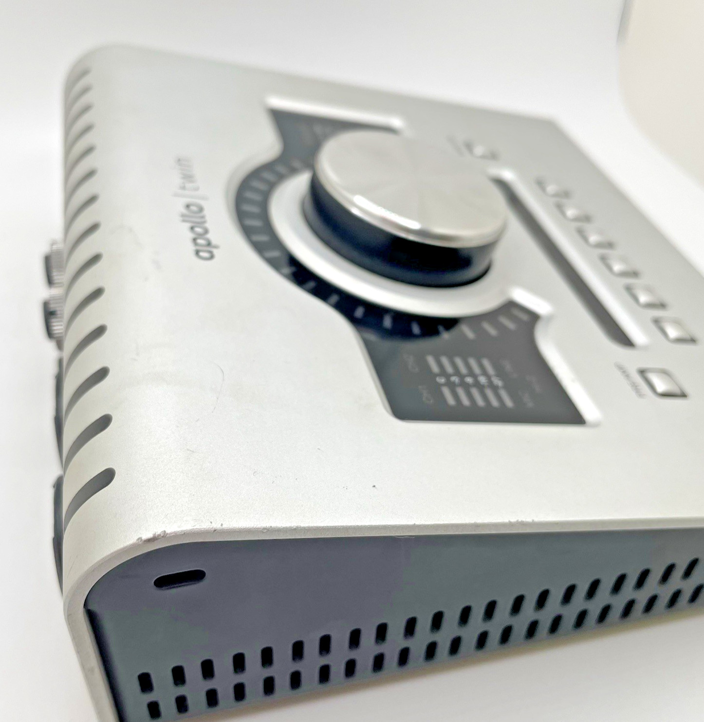 Universal Audio Apollo Twin UAD SOLO CORE Thunderbolt USB Interface *USED* #E4