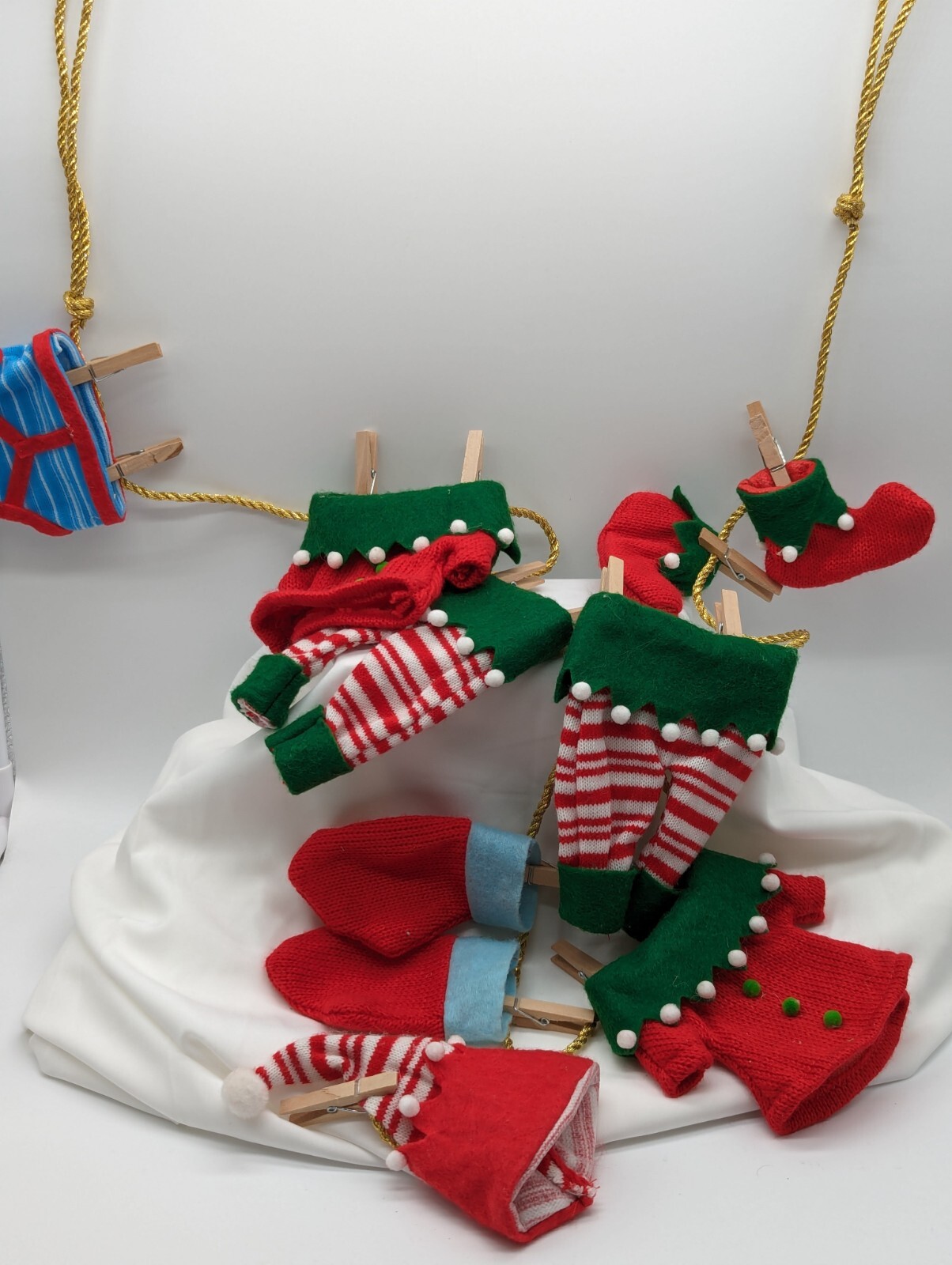 String Swag Elf Clothes On Gold Rope Holiday Christmas Decoration 60" Long