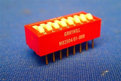 HAMMOND M83504/01-008 DIP SWITCH 8 POS NEW OLD STOCK NOS UNUSED
