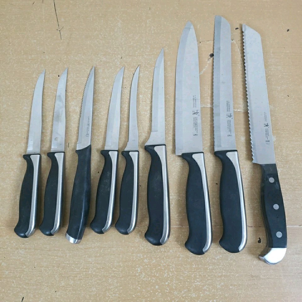 Lot Of 9 HENCKELS International Knife Set Mixed Chef, Bread, Steak, Utility