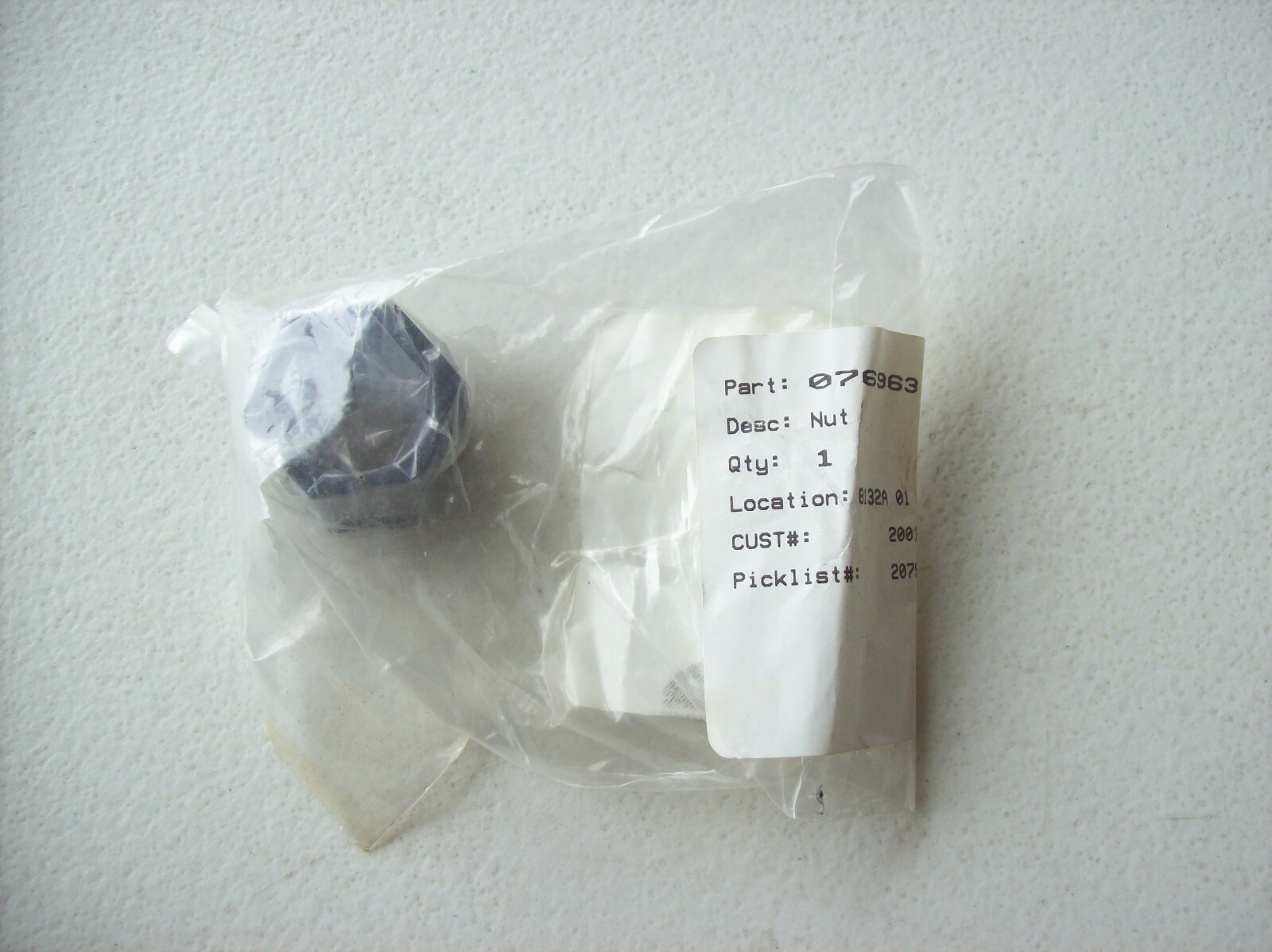 GEHL 076963 Nut