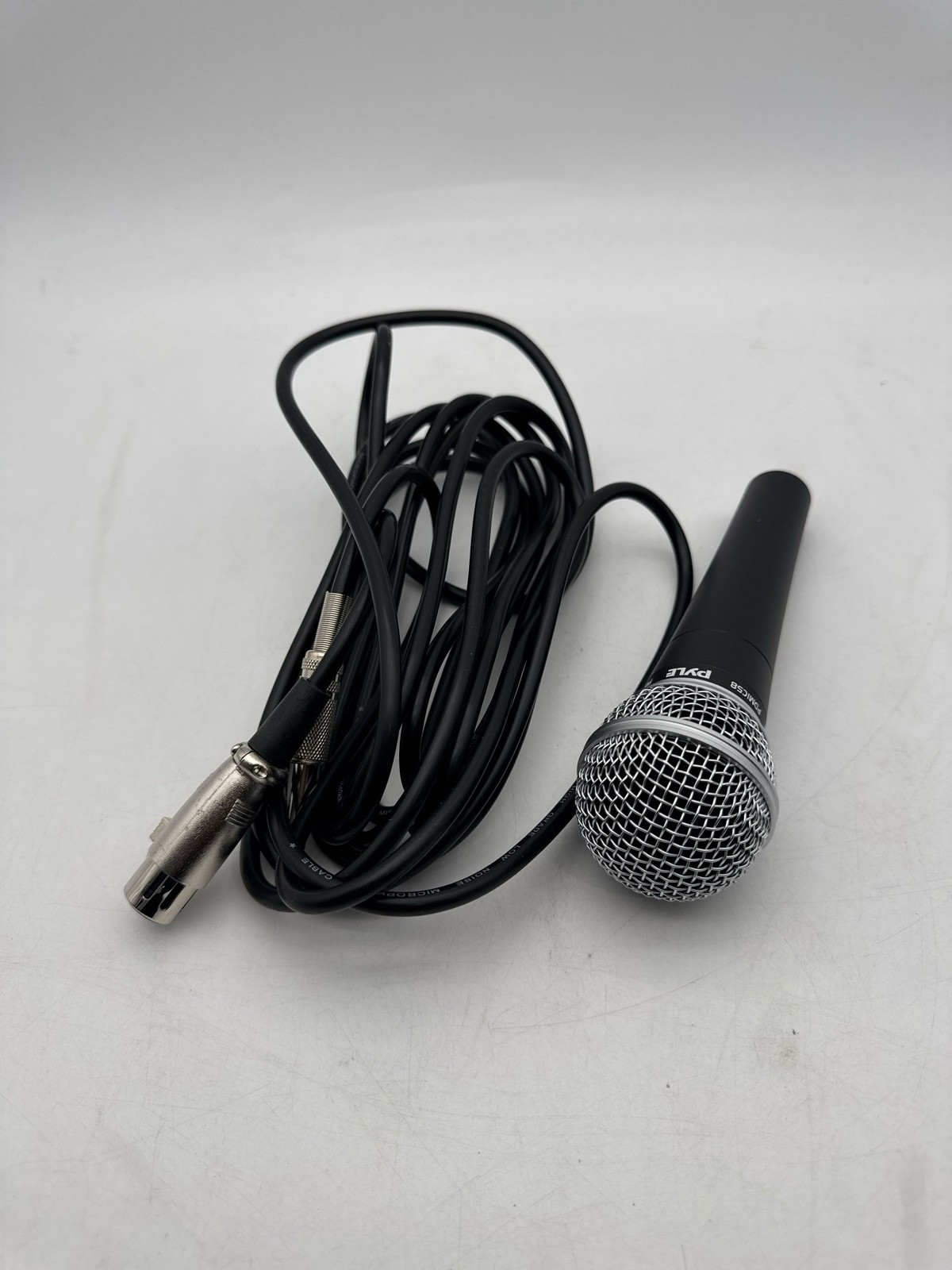 Pyle PDMIC58 Dynamic Cardioid Microphone XLR Cable 15ft Unidirectional Black